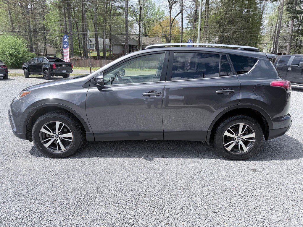 2018 Toyota Rav4 Image 4
