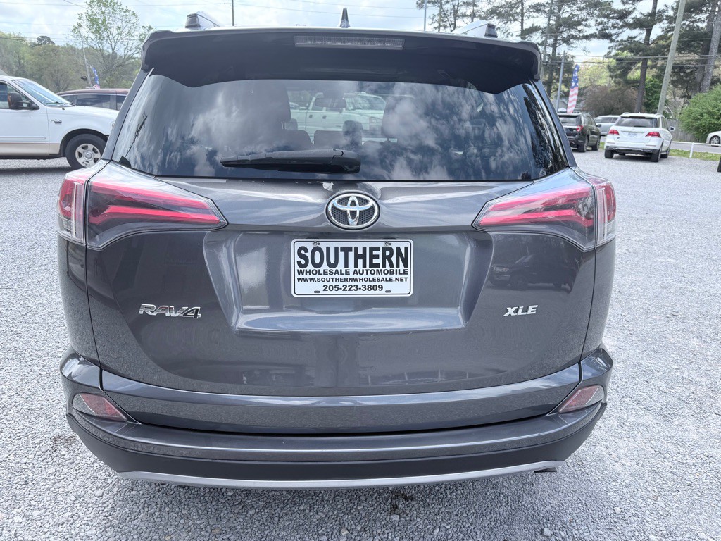 2018 Toyota Rav4 Image 6