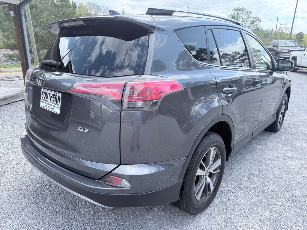 2018 Toyota Rav4 Image 7