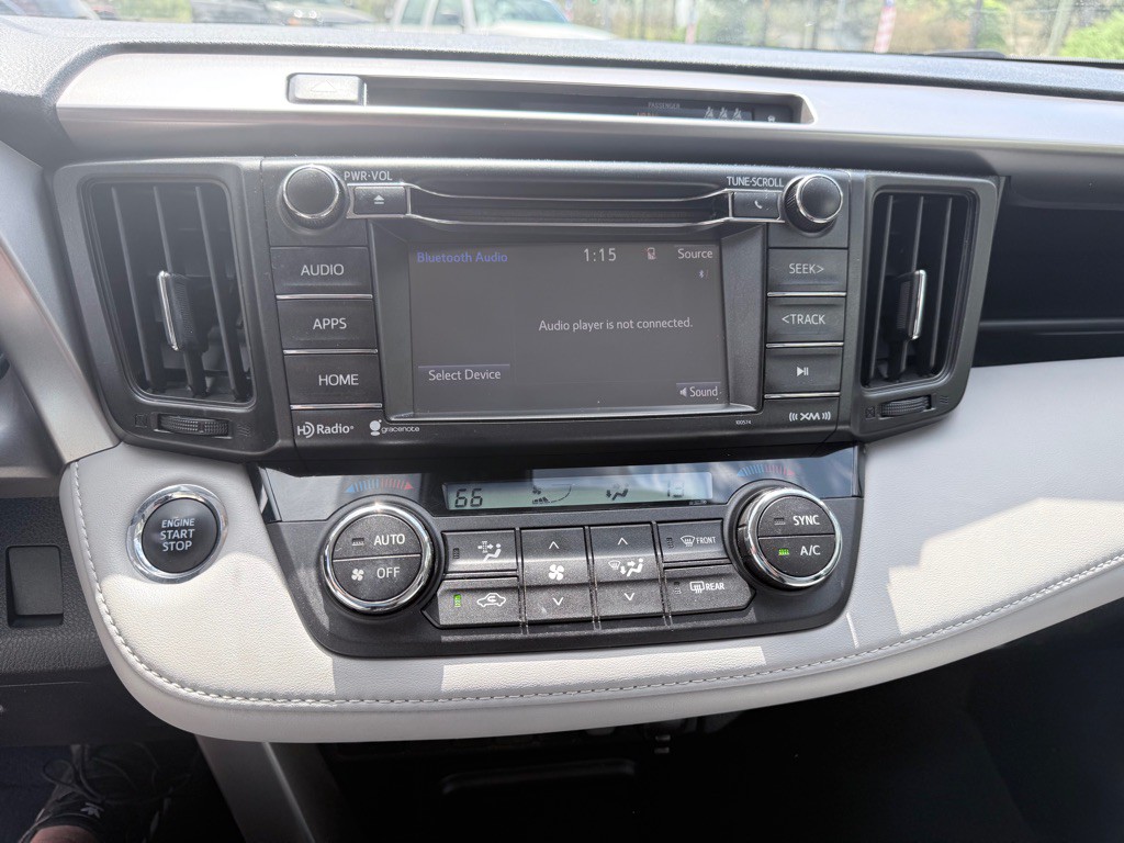 2018 Toyota Rav4 Image 13