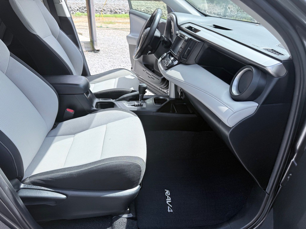 2018 Toyota Rav4 Image 19