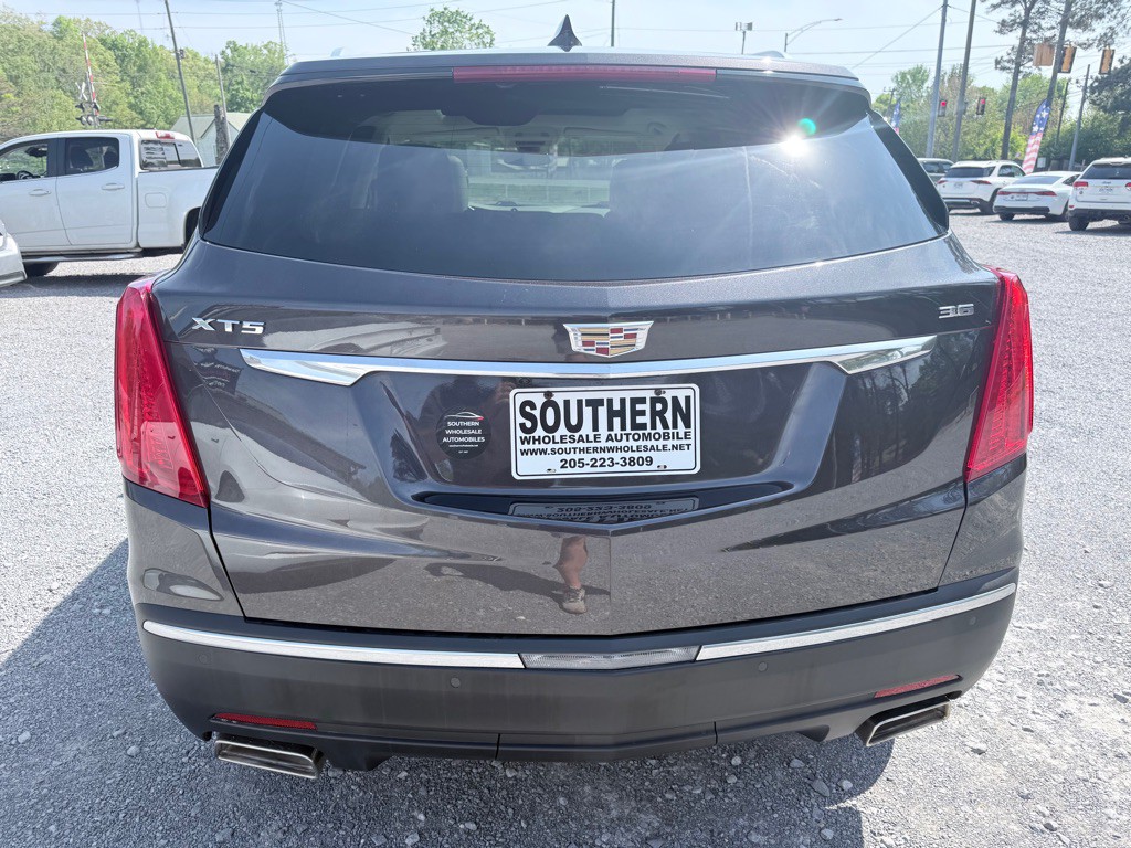 2017 Cadillac XT5 Image 5