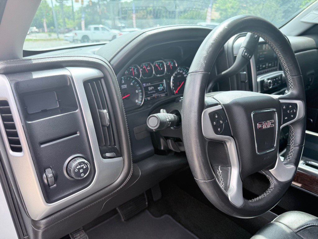 2017 GMC Sierra Image 11