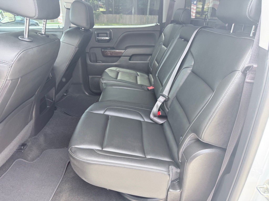 2017 GMC Sierra Image 19