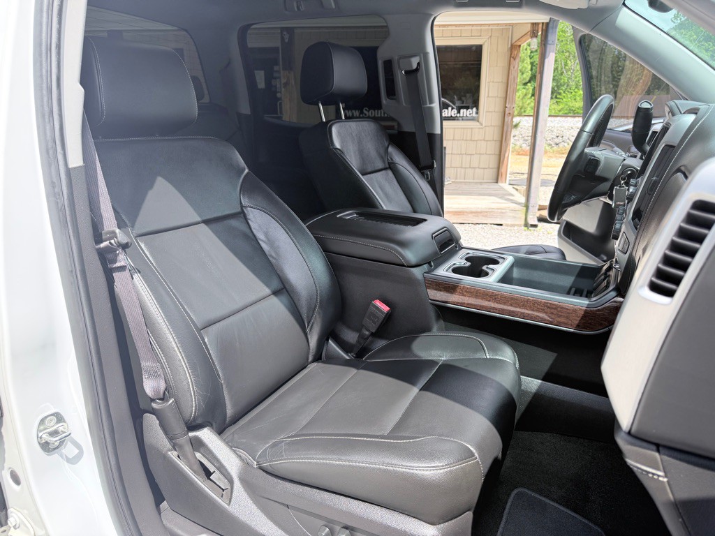 2017 GMC Sierra Image 22