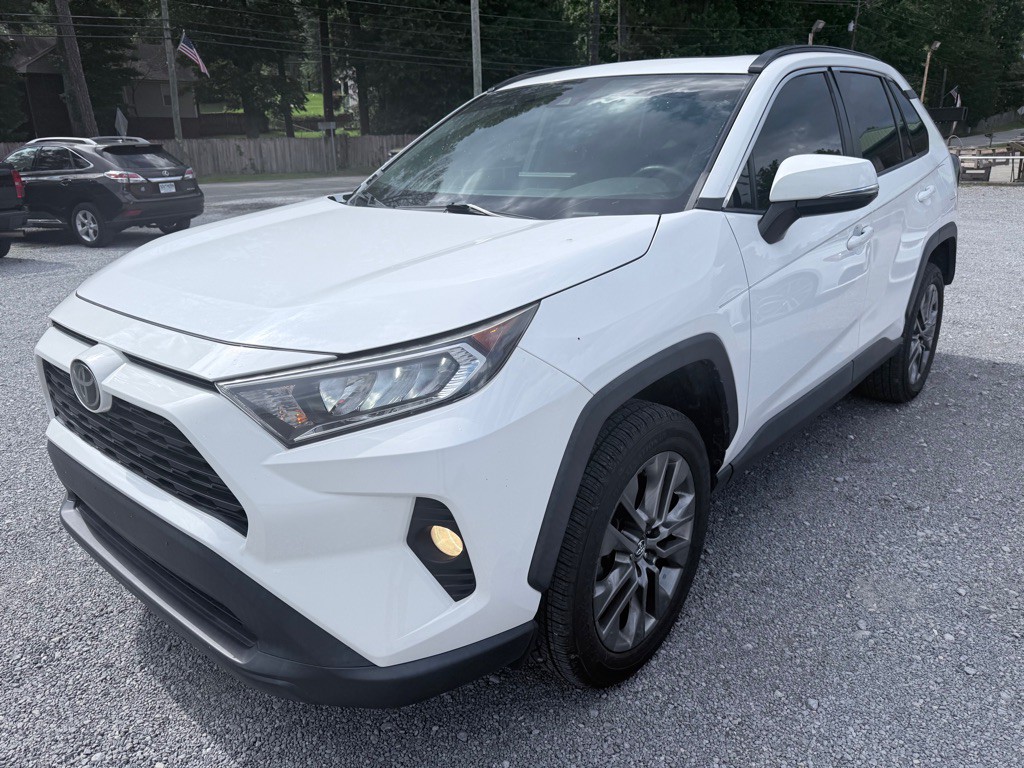 2019 Toyota Rav4 Image 3