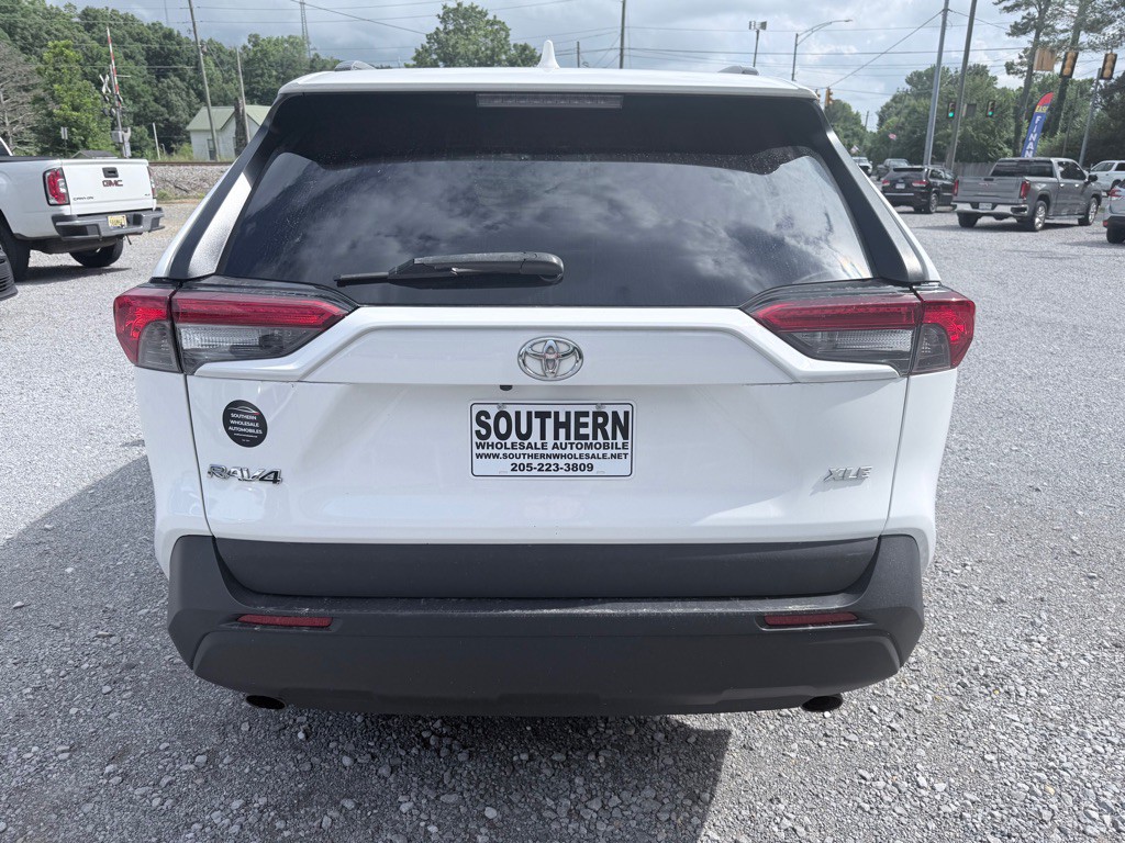 2019 Toyota Rav4 Image 6