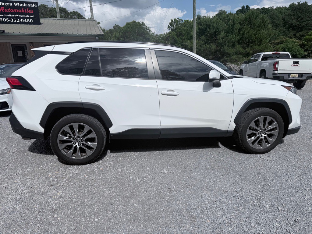 2019 Toyota Rav4 Image 8