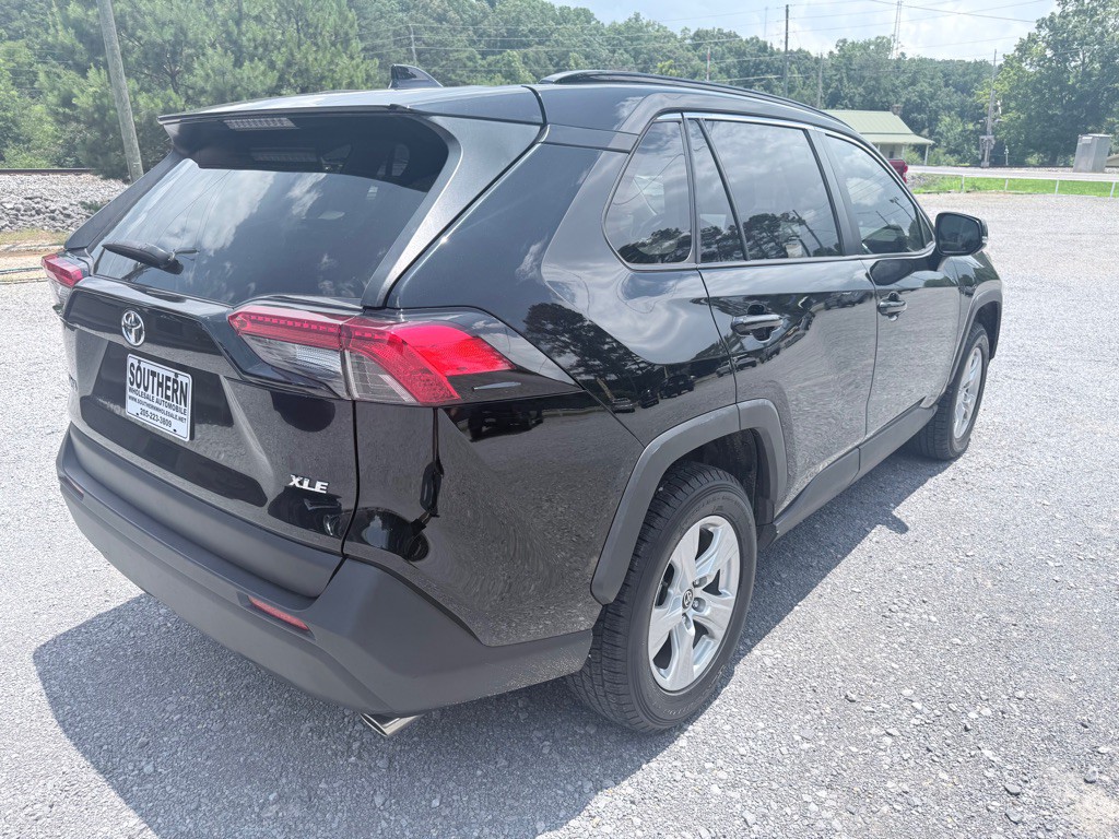 2021 Toyota Rav4 Image 7