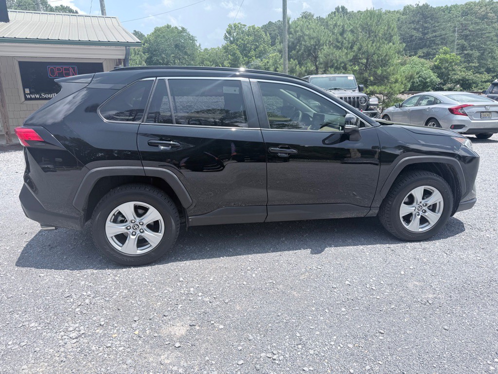 2021 Toyota Rav4 Image 8