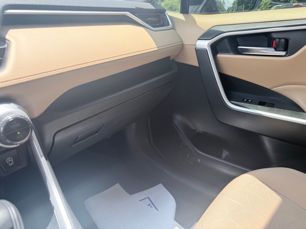 2021 Toyota Rav4 Image 17