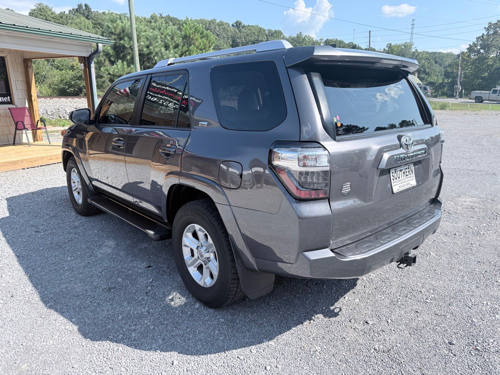 2018 Toyota 4Runner Image 5