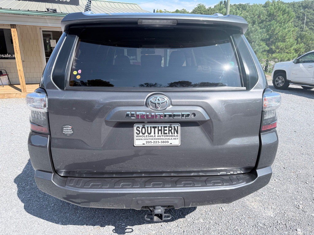 2018 Toyota 4Runner Image 6