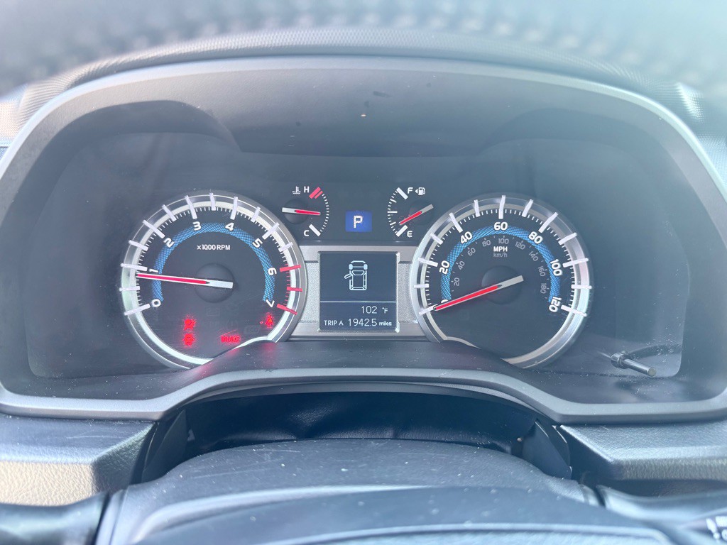 2018 Toyota 4Runner Image 12