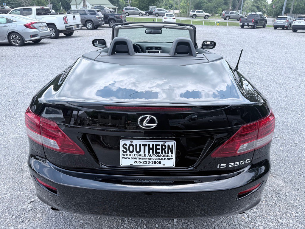 2013 Lexus IS Image 5