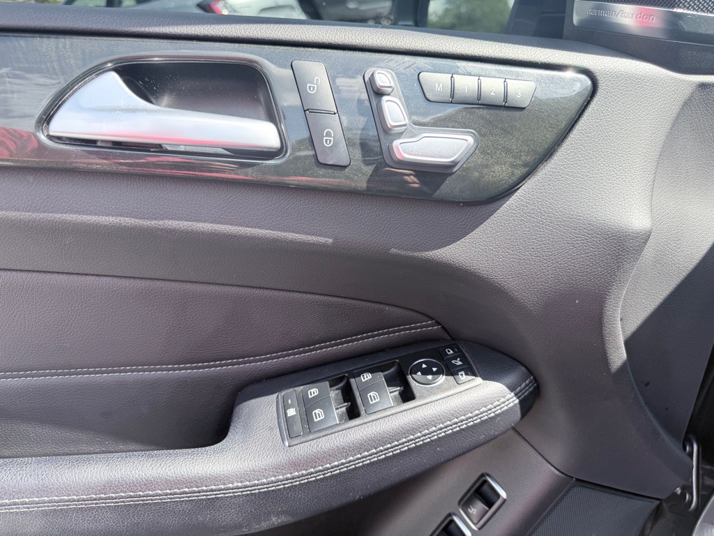 2019 Mercedes-Benz GLS-Class Image 10