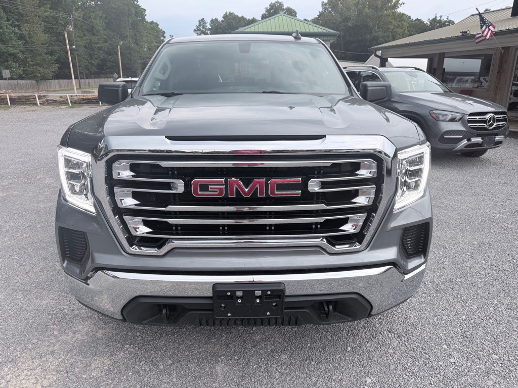 2021 GMC Sierra Image 2
