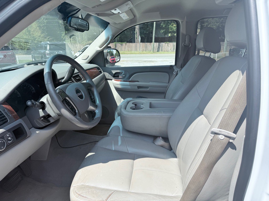 2007 GMC Yukon Image 5