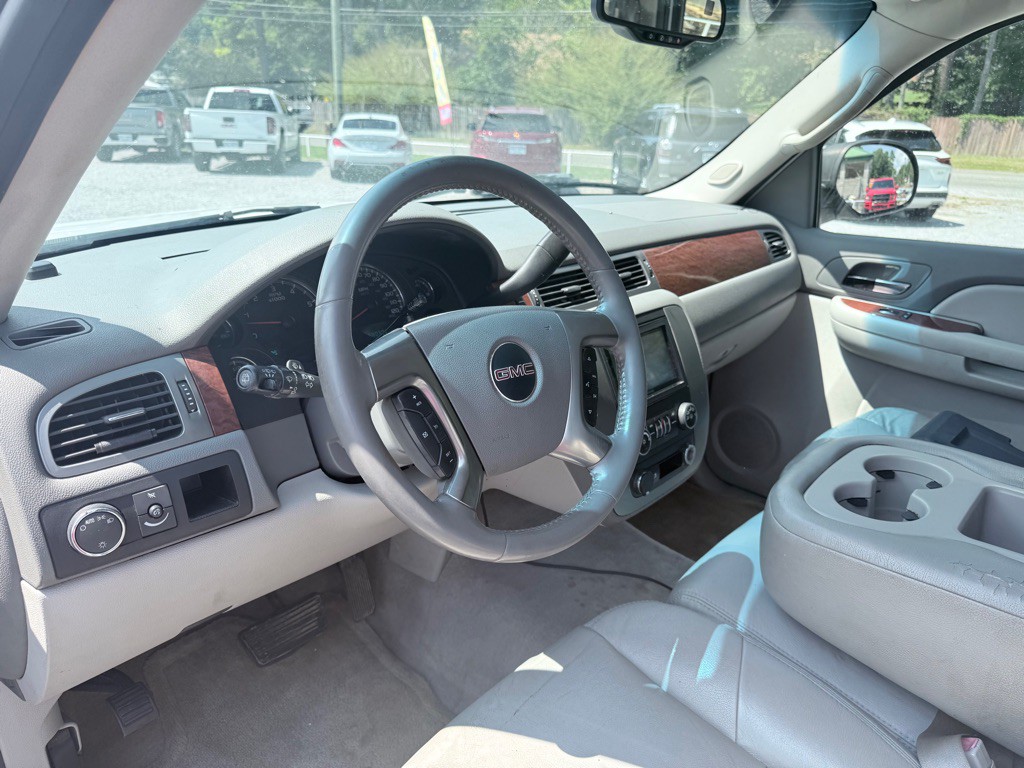 2007 GMC Yukon Image 7
