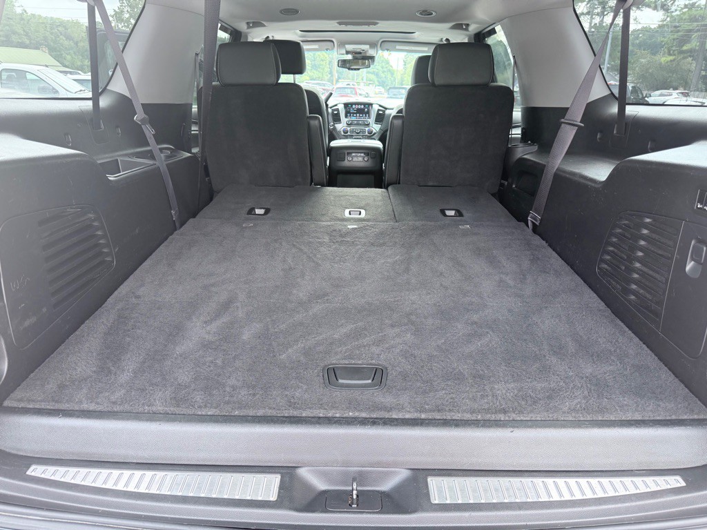 2016 Chevrolet Suburban Image 19
