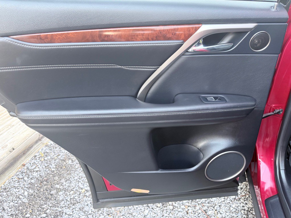 2018 Lexus RX Image 10