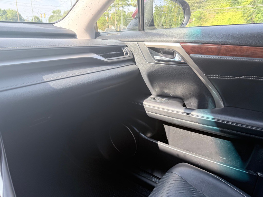 2018 Lexus RX Image 12
