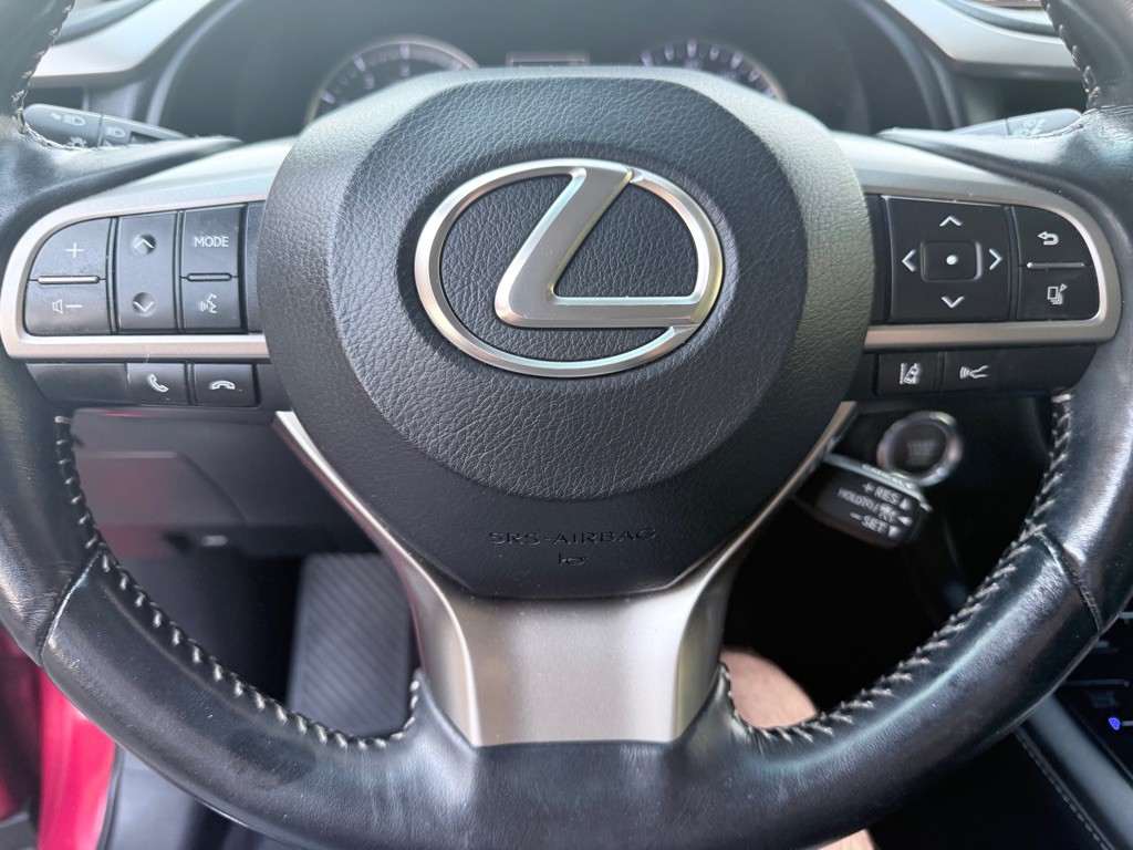 2018 Lexus RX Image 16