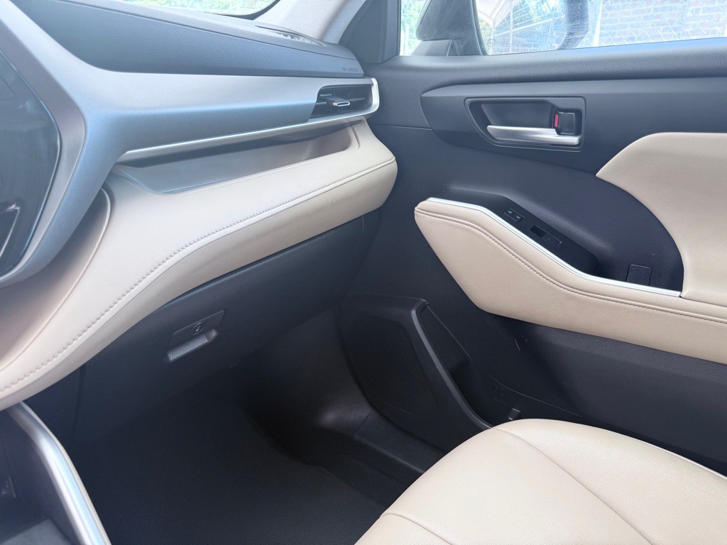 2023 Toyota Highlander Image 14