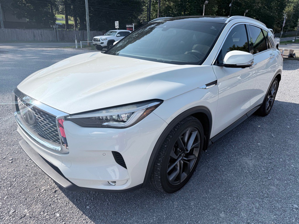 2021 INFINITI QX50 Image 3