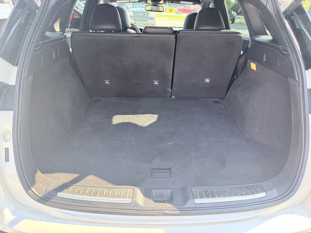 2021 INFINITI QX50 Image 19