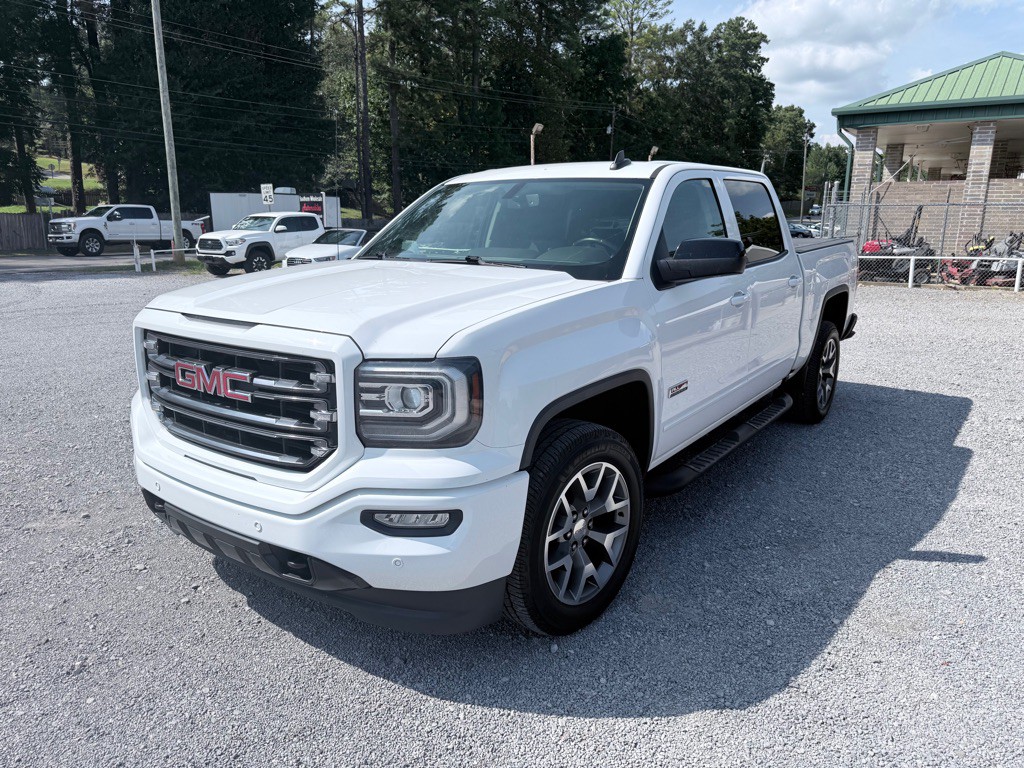 2018 GMC Sierra Image 3