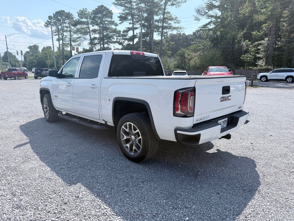 2018 GMC Sierra Image 5
