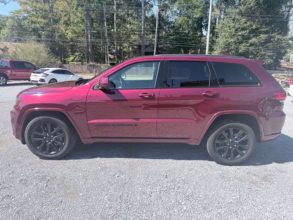 2022 Jeep Grand Cherokee Image 4
