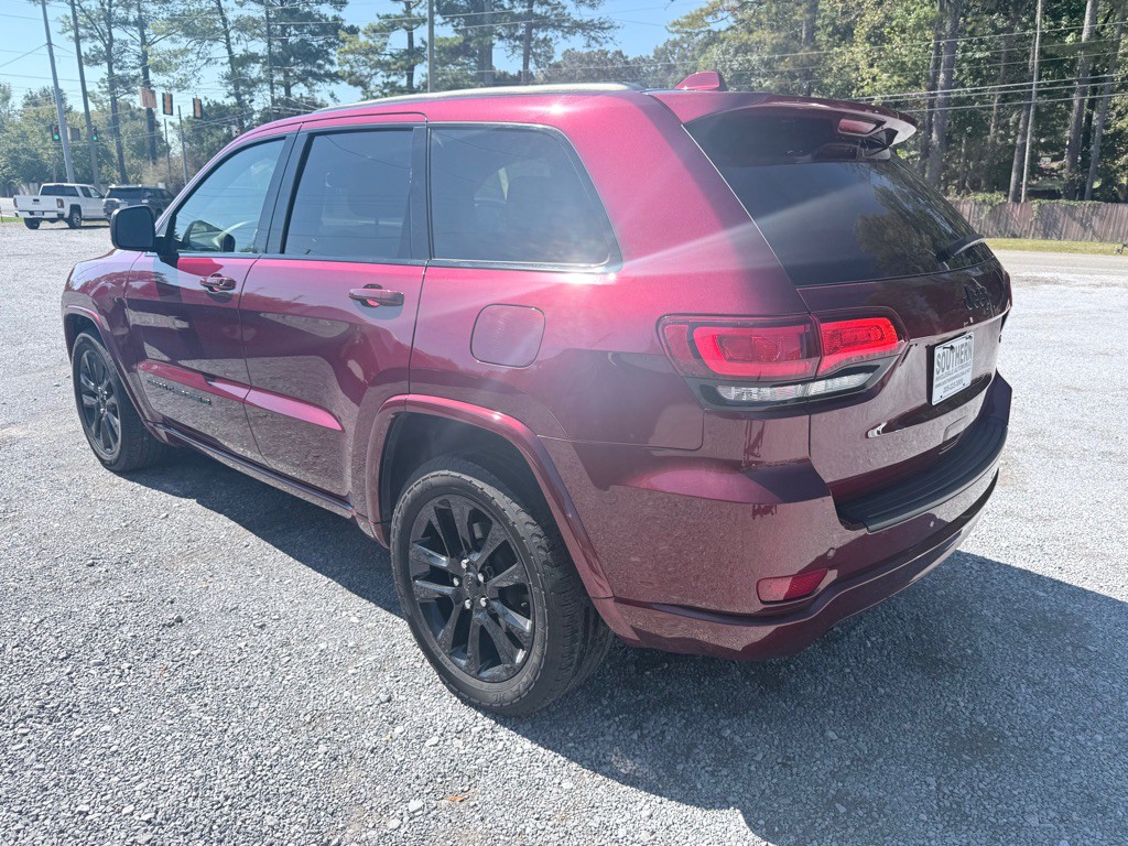 2022 Jeep Grand Cherokee Image 5