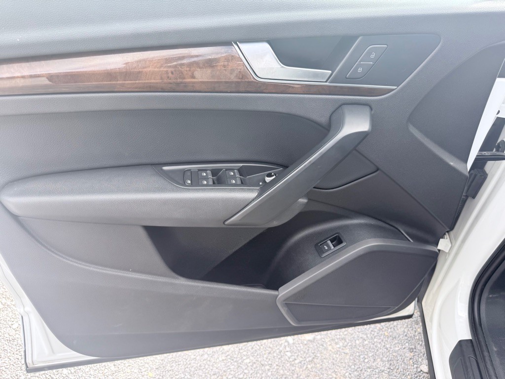 2018 Audi Q5 Image 18