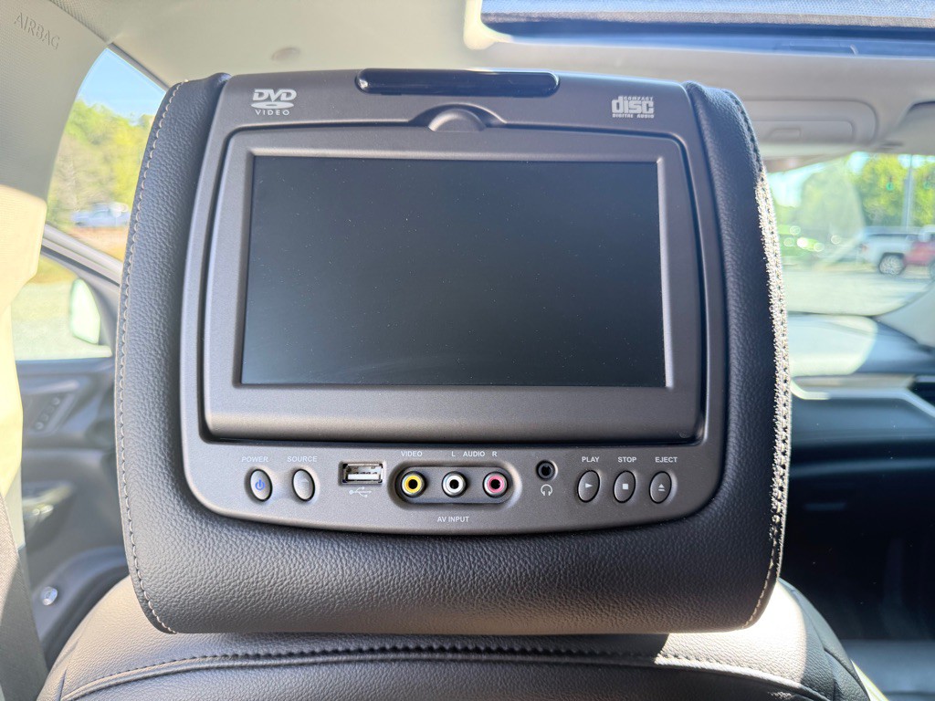 2018 GMC Acadia Image 18