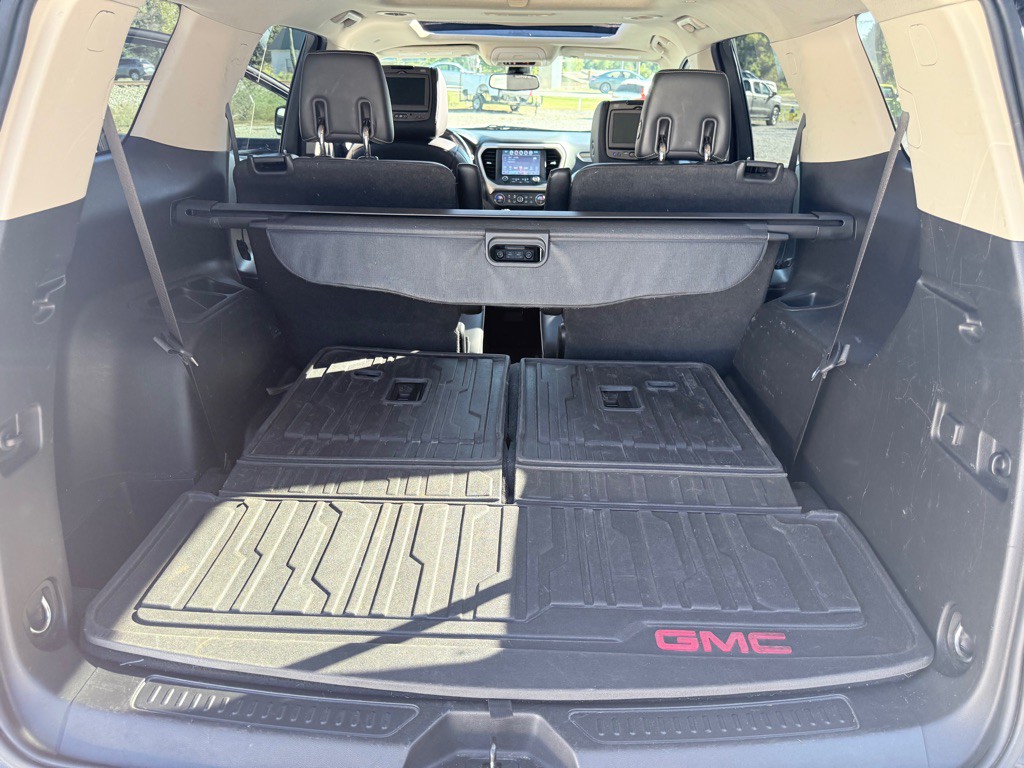 2018 GMC Acadia Image 19