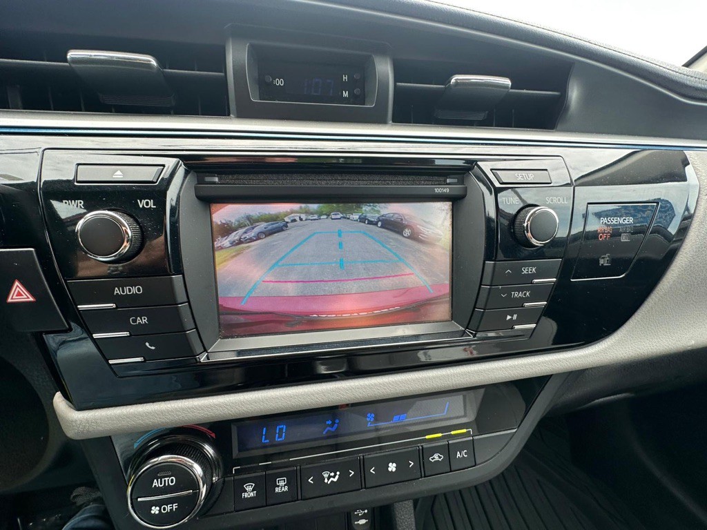 2014 Toyota Corolla Image 13