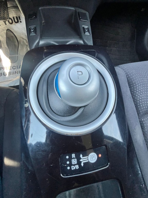 2013 Nissan Leaf Image 16