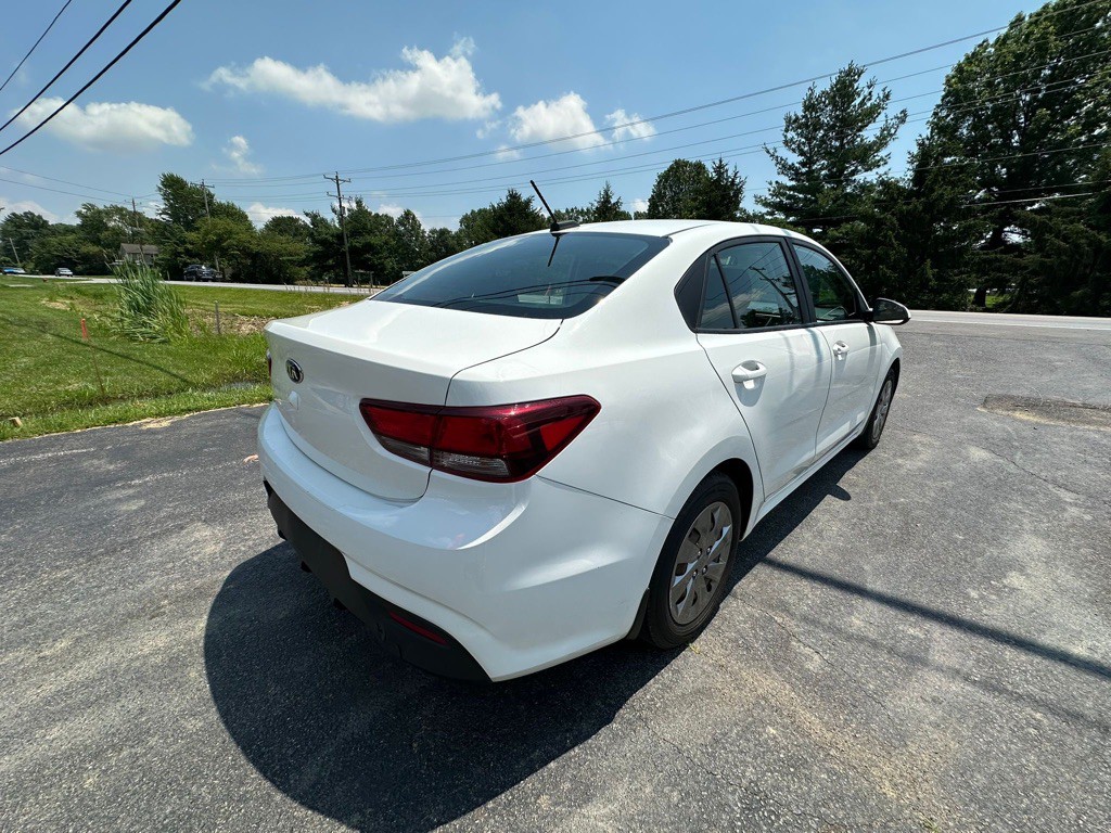 2019 Kia Rio Image 6
