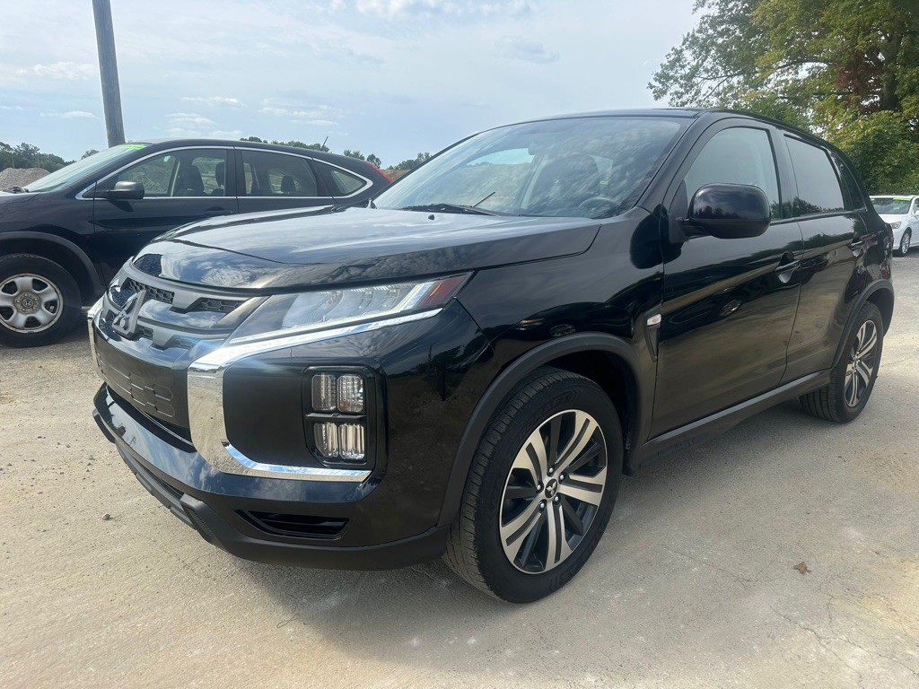 2020 Mitsubishi Outlander Image 8