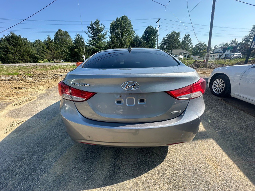 2012 Hyundai Elantra Image 7