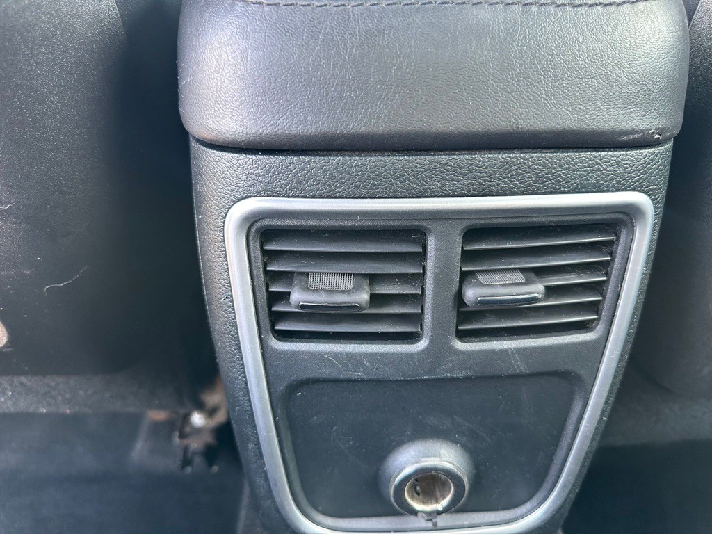 2014 Chrysler 300 Image 20