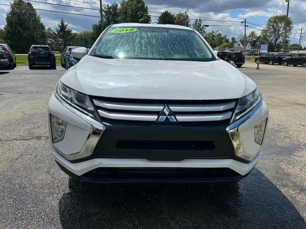 2019 Mitsubishi Eclipse Image 7