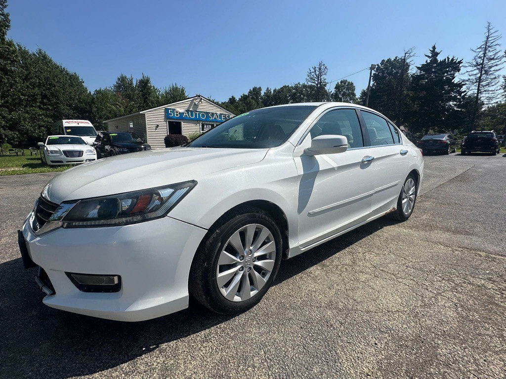 2013 Honda Accord Image 2