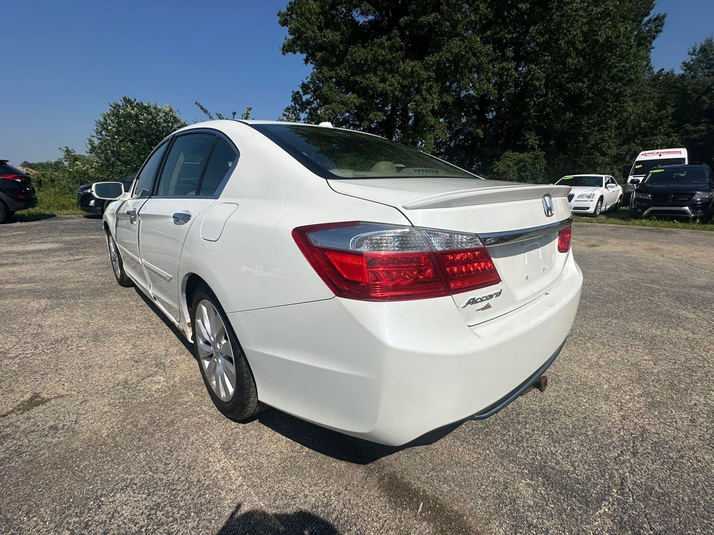 2013 Honda Accord Image 4