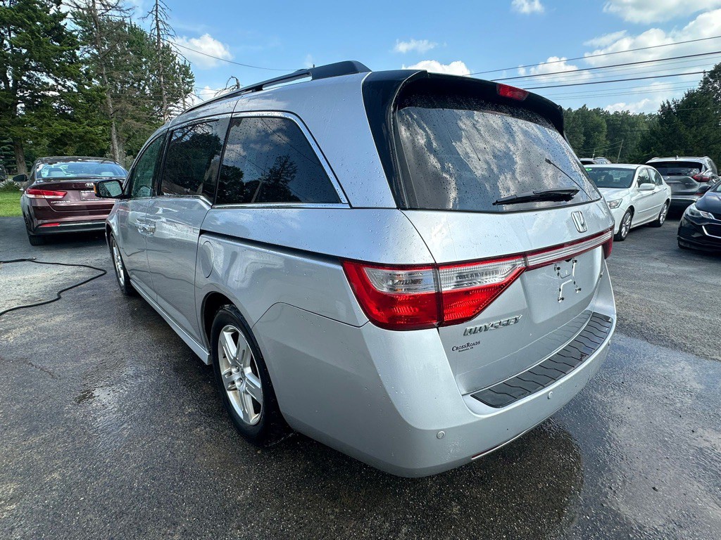 2012 Honda Odyssey Image 8