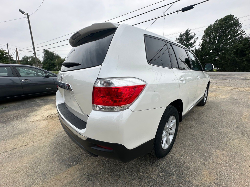 2013 Toyota Highlander Image 6