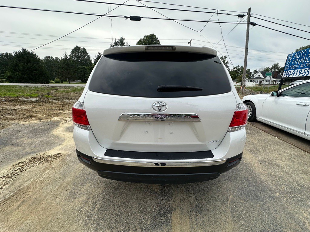 2013 Toyota Highlander Image 7