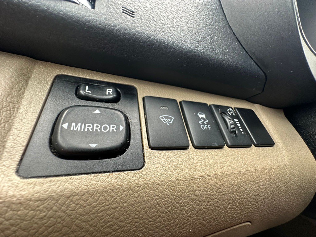 2013 Toyota Highlander Image 10
